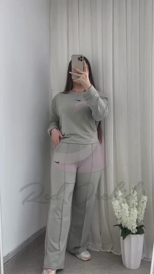 Nike Tracksuit Sweatshirt and Straight Trouser Fleece Fabric